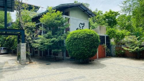 Eth Yahana Hotel