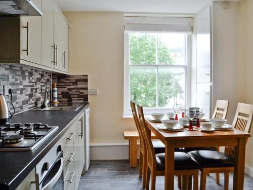 Walla Crag, Royal Oak House