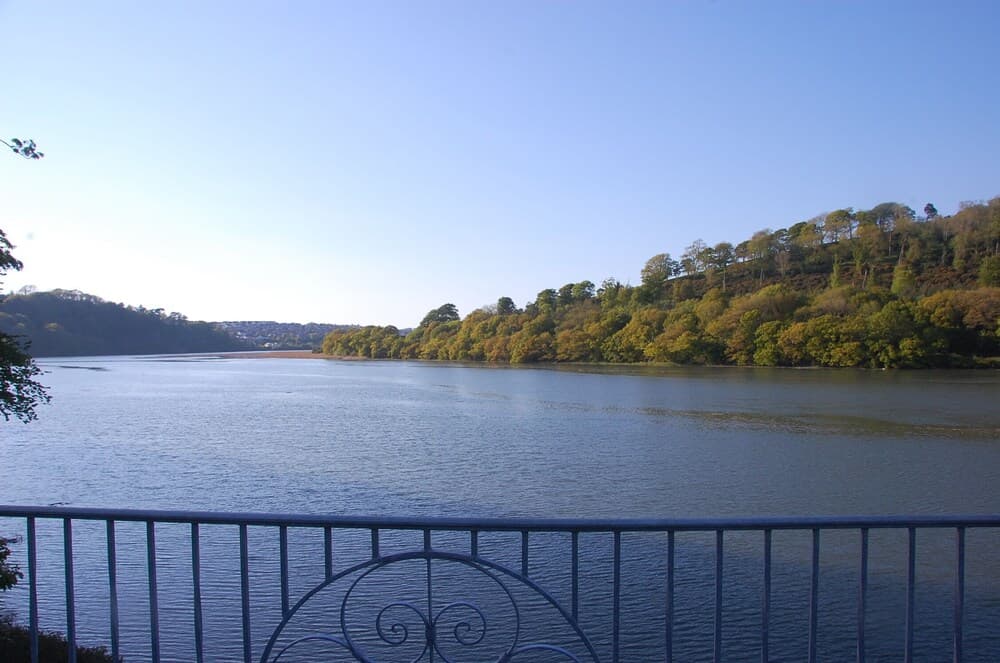 Riverside Cottage Guesthouse