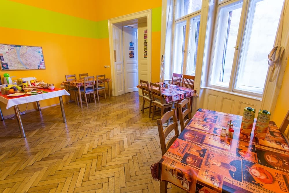 Jimi Hendrix Guesthouse