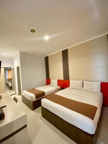 Dinasty Smart Hotel