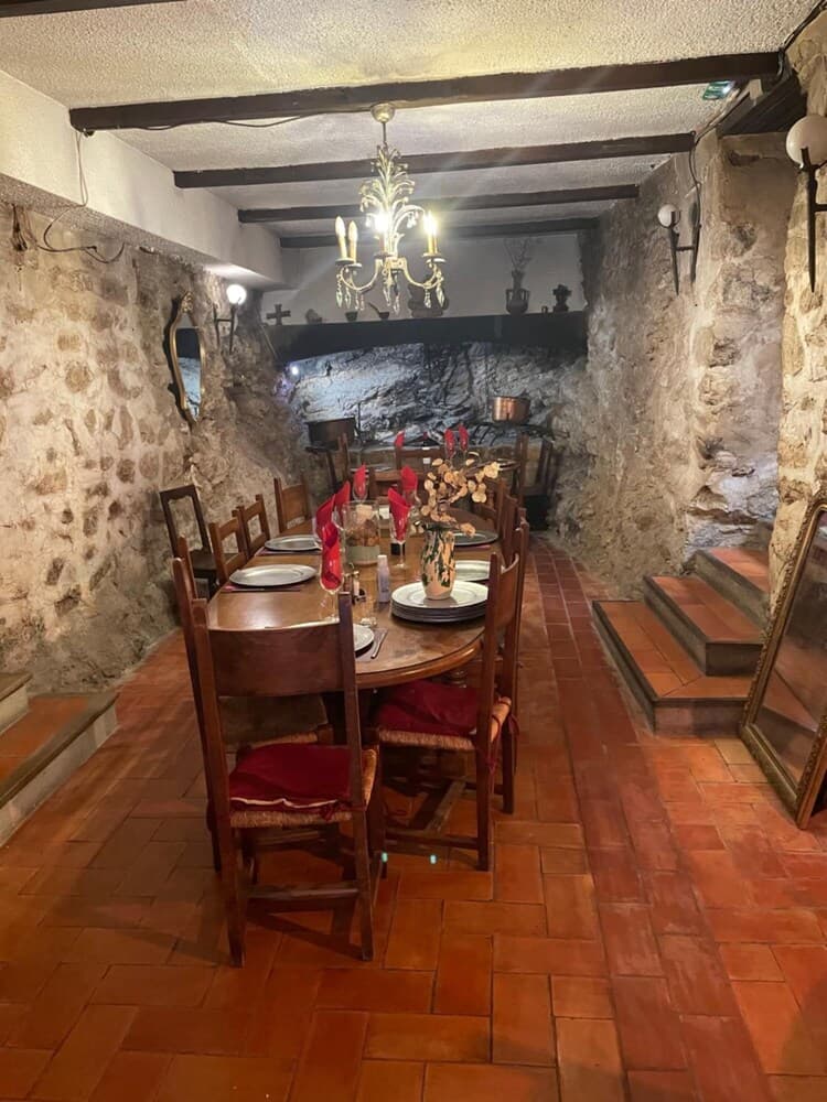 Auberge De Cucugnan