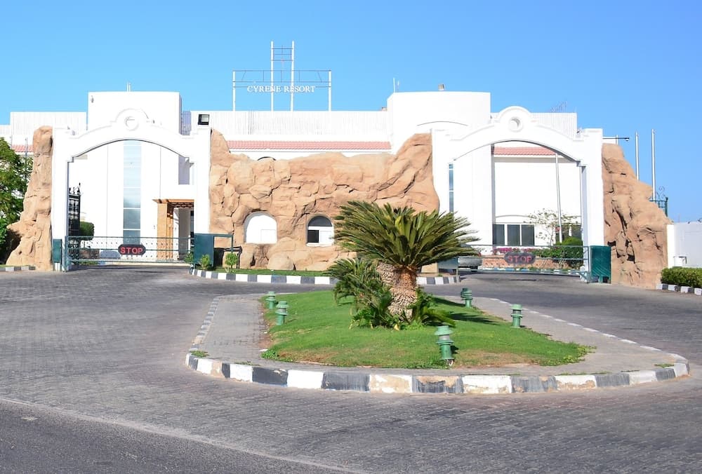 Cyrene Island Sharm