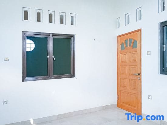 Vj Sweethome Syariah Near GOR Turida
