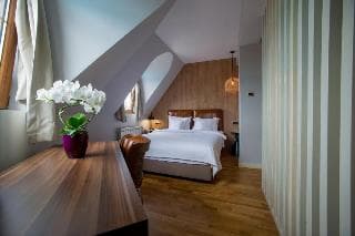 Ski Hotel