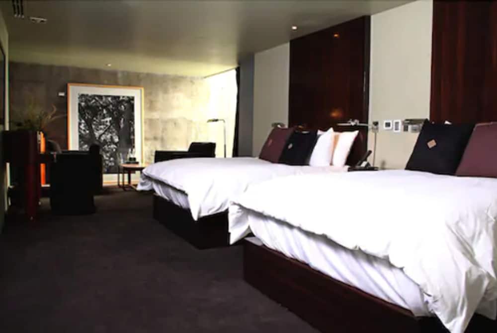 Hotel Demetria
