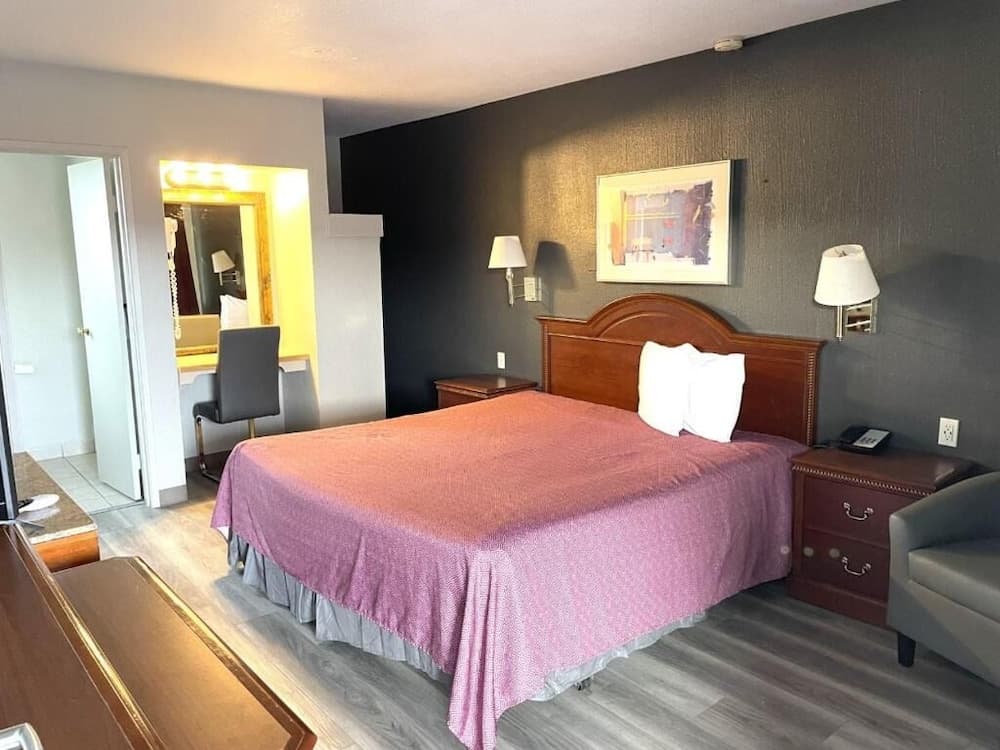 Downtown Inn