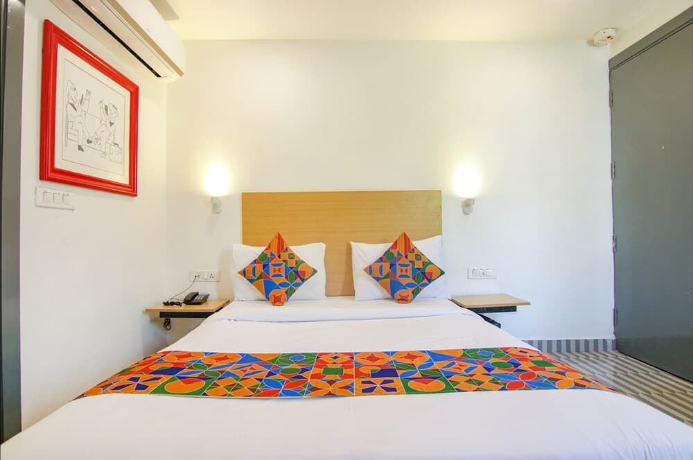 FabHotel Chawla House