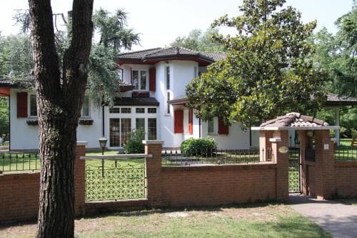 Vanessa House