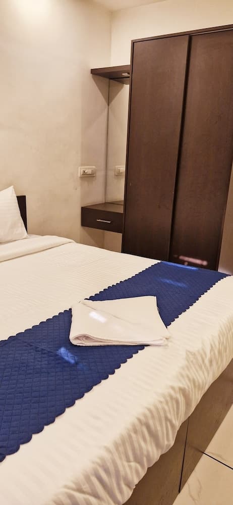 Hotel F Sqaure