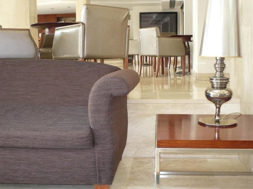 Aparthotel Playa Dorada