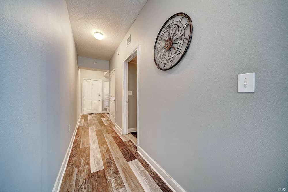 Beach Nest Escape - 5 Pools, Hot Tub, Gym, Wi-Fi