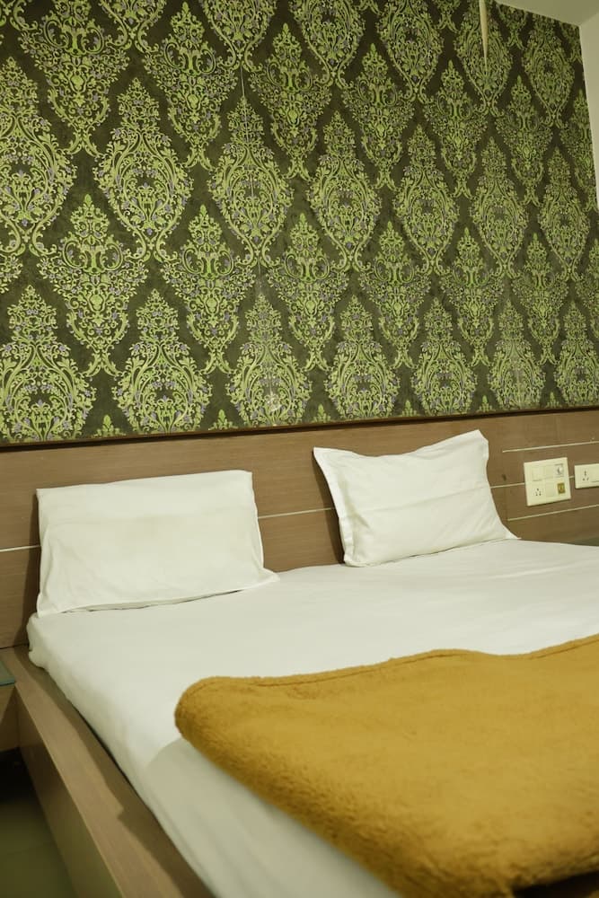 Hotel Neelkanth