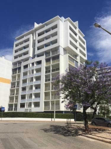 Riviera Flat