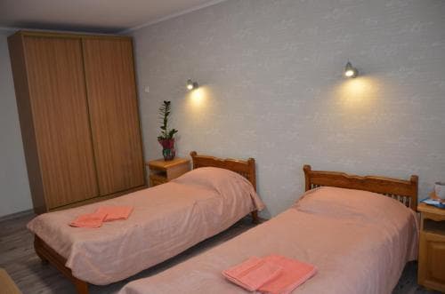 Hotel Trias