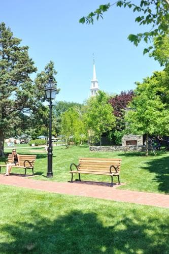 Yankee Peddler Inn