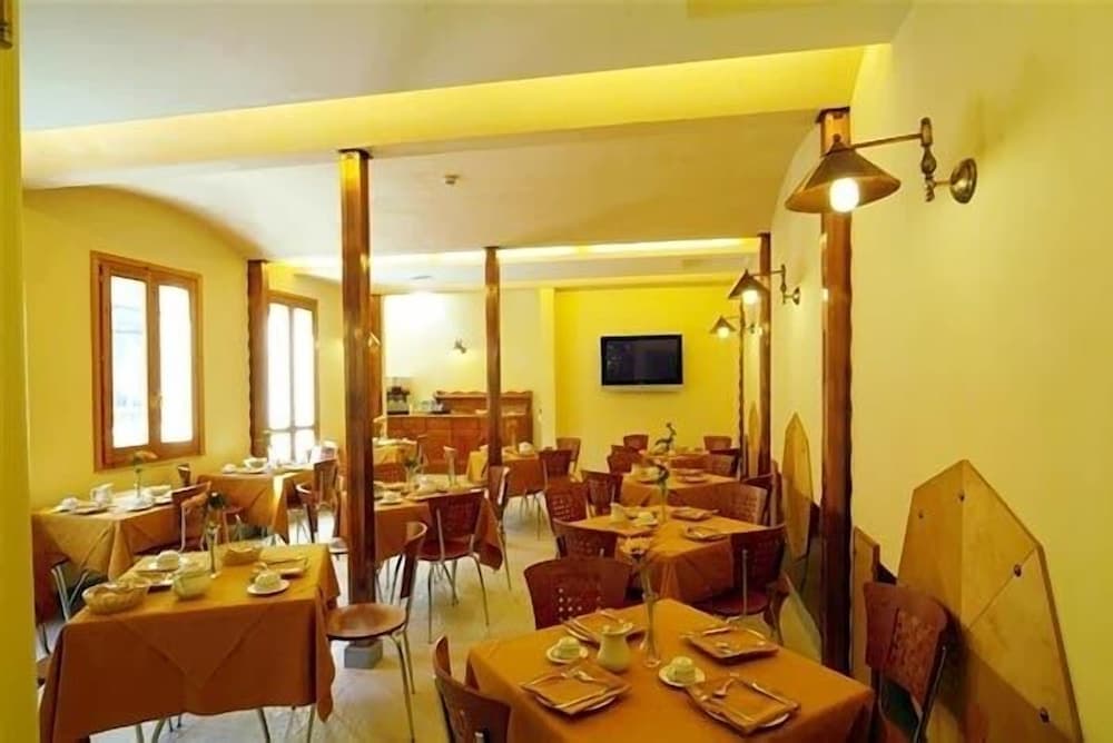 Hotel Eden