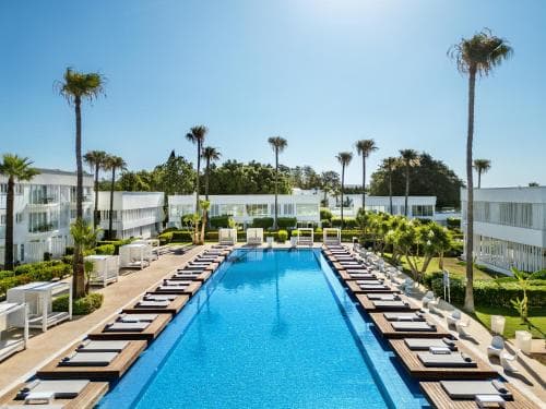 So White Beach Resort