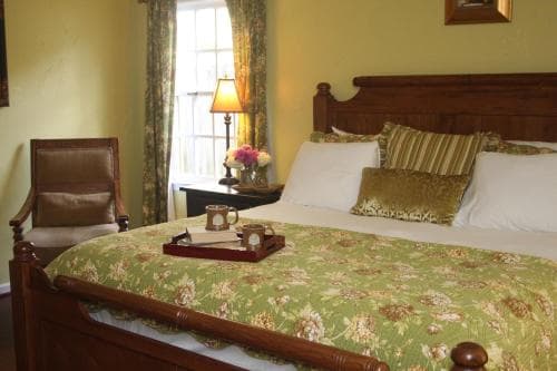 Hillwinds Inn - Blowing Rock