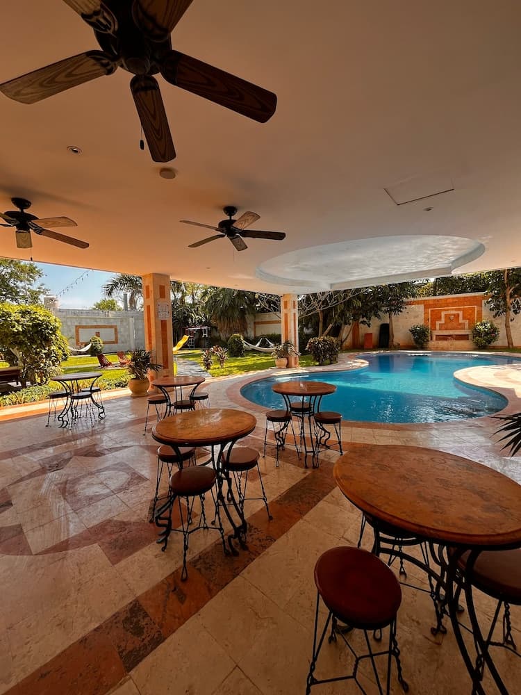 Hotel Palacio Maya