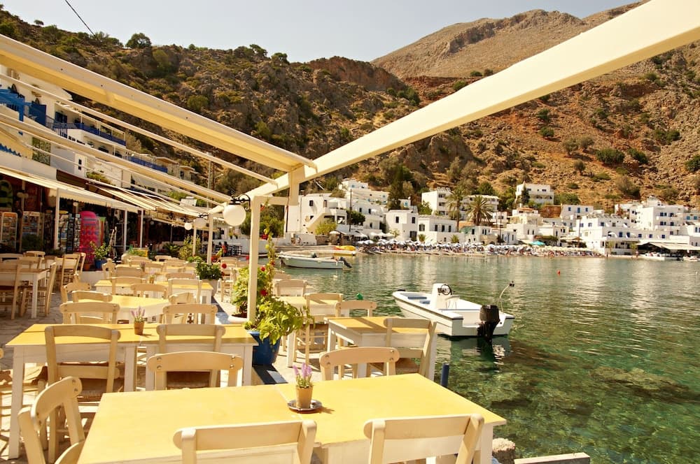 Madares Hotel