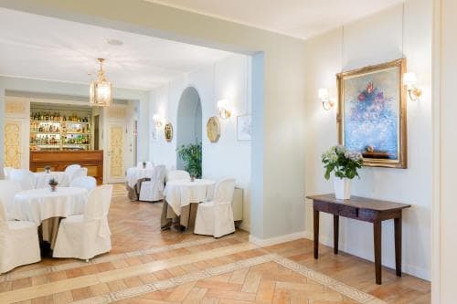 Hotel Tuder