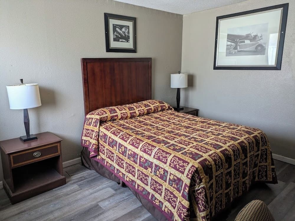 Arrowhead Inn