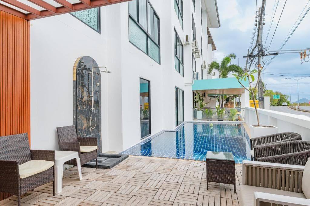 De Blue Sea Rawai Hotel