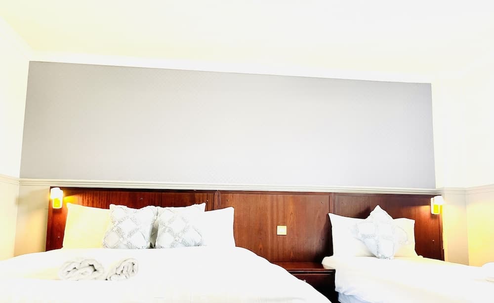 The Lovat Hotel