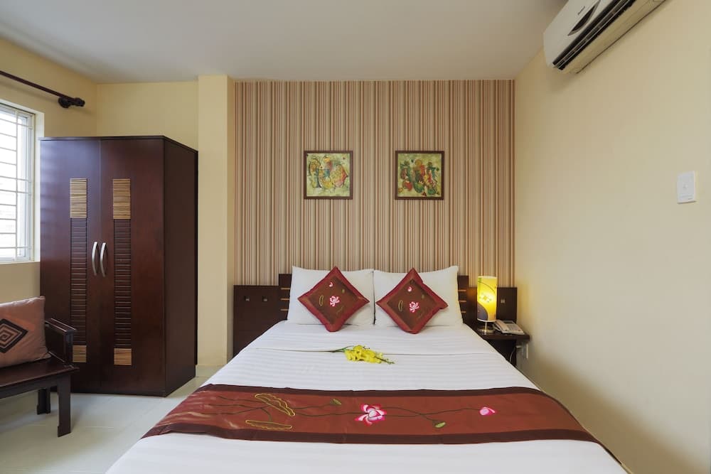 Sen Saigon Hotel