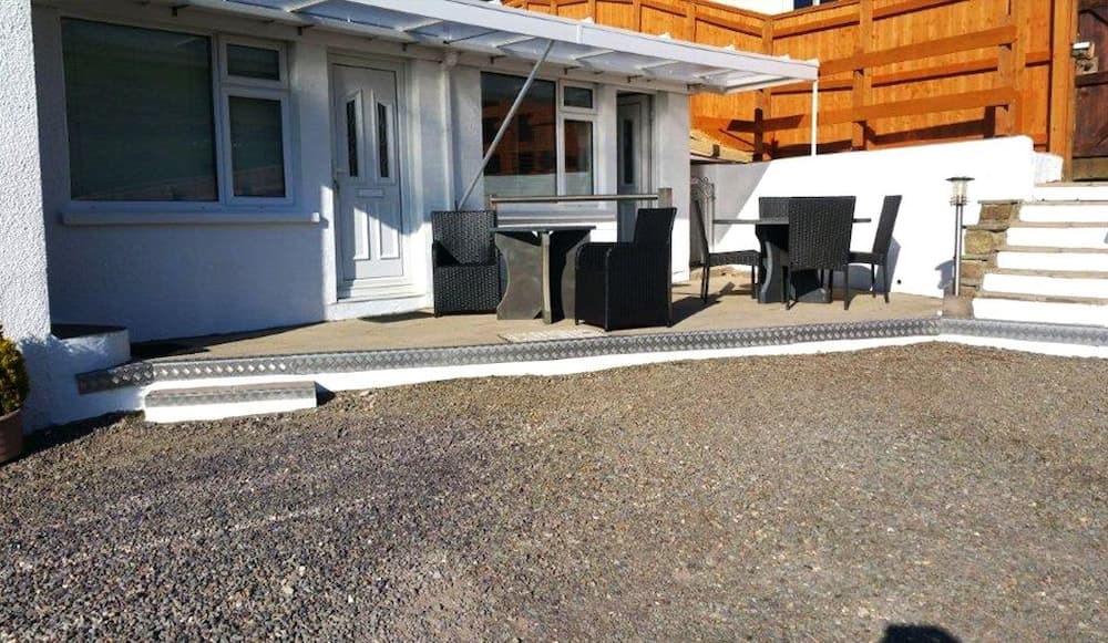 Surf View Guest House