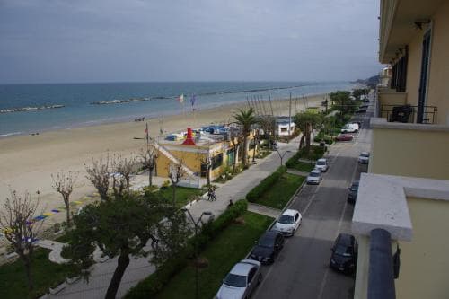 Hotel Captial