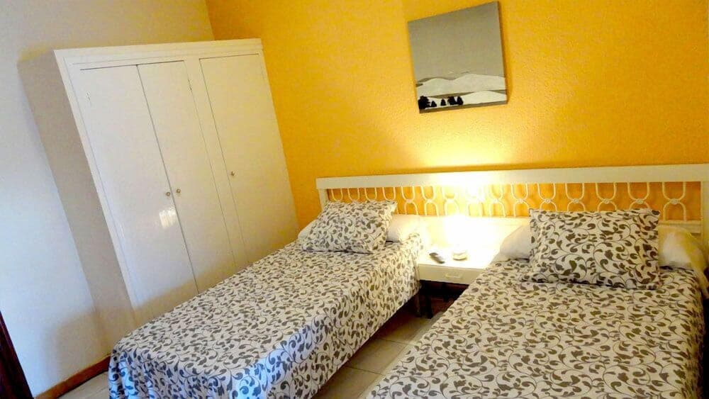 Hostal Isla Playa