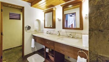 Surfsong Villa Resort