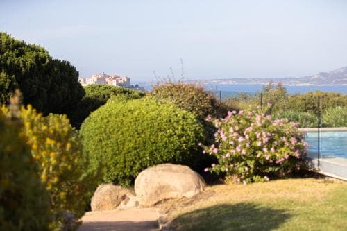 La Villa Calvi