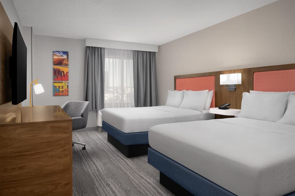 Hampton Inn & Suites Denver - Cherry Creek