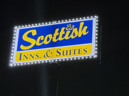 Scottish Inn & Suites