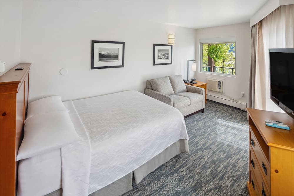 Hotel Edgewater