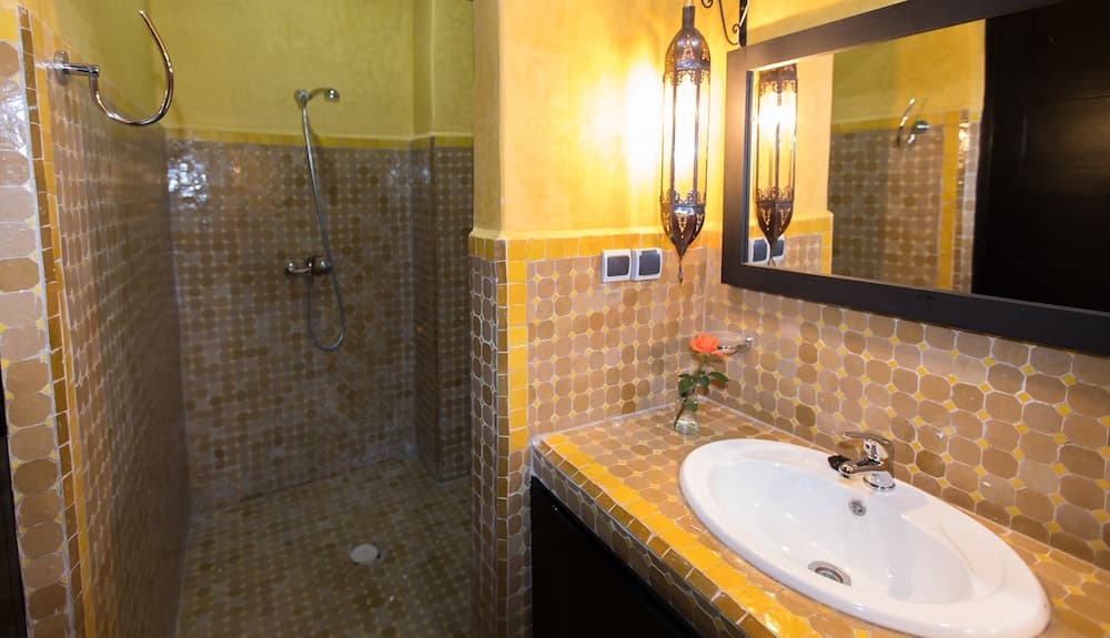 Riad Dar Awil