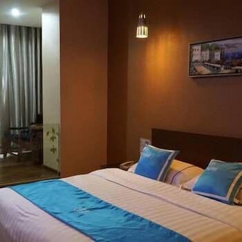 Provence Hotel