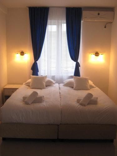 Hotel Evro Set