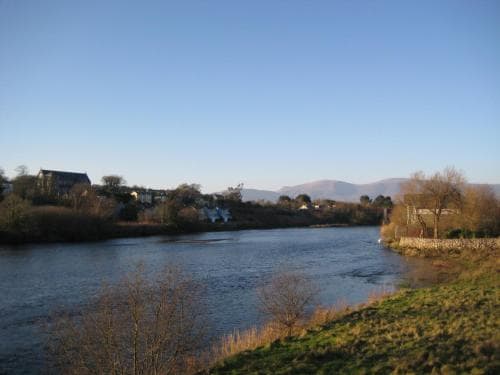 Laune Bridge House