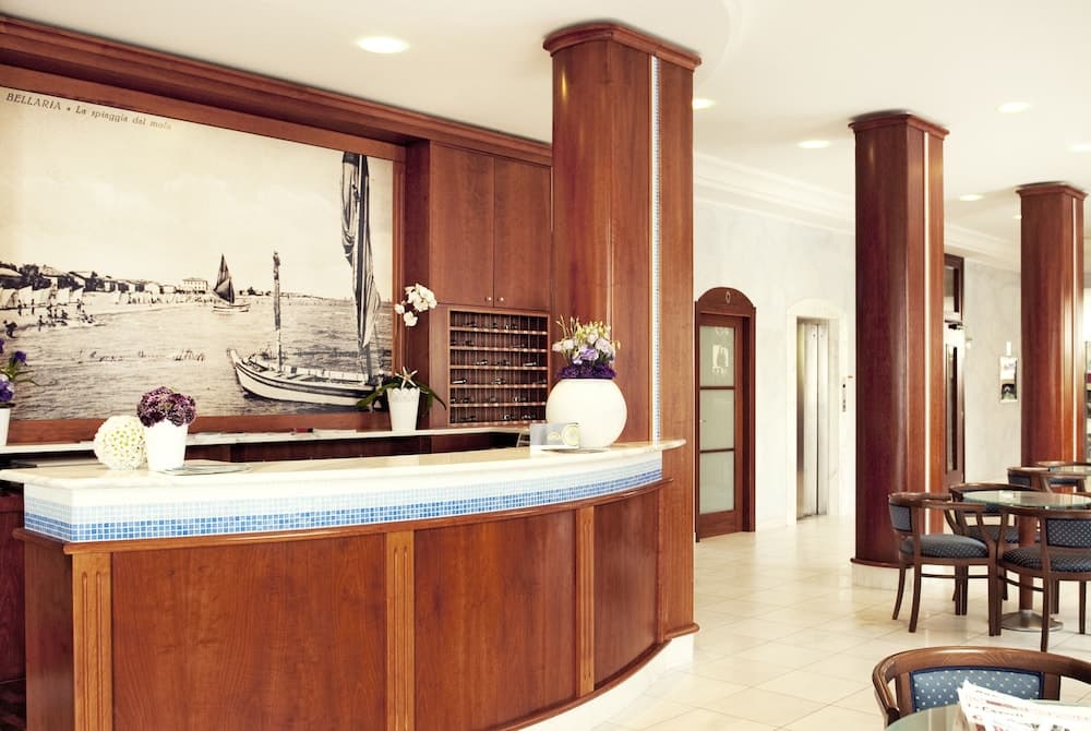 Hotel Aurea