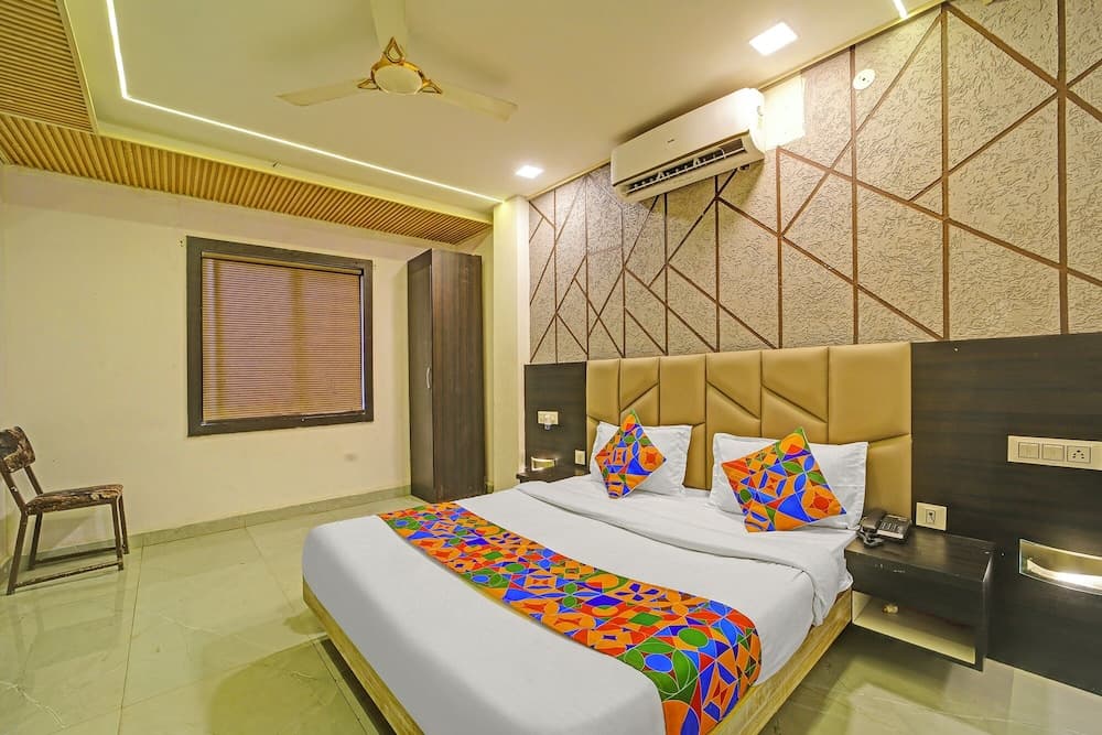 Fabhotel Alexa
