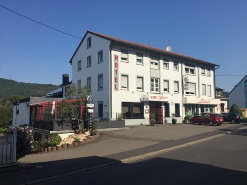 Hossers Hotel Restaurant