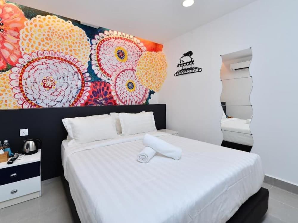 Hotel De Art Section 9