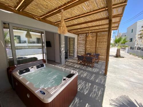Blue Aegean Hotel & Suites
