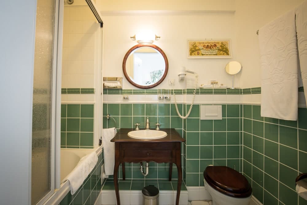 Hotel Belle Epoque