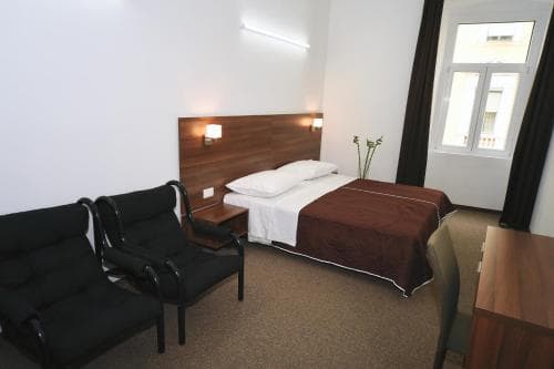 Riva Rooms