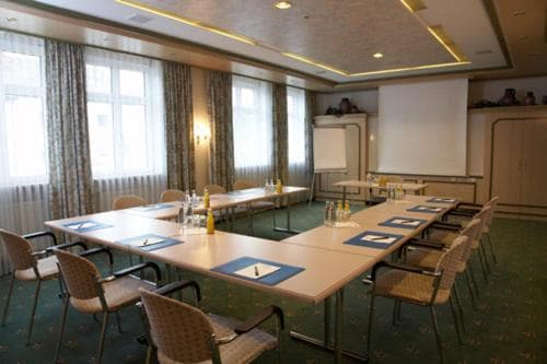 Stadthotel